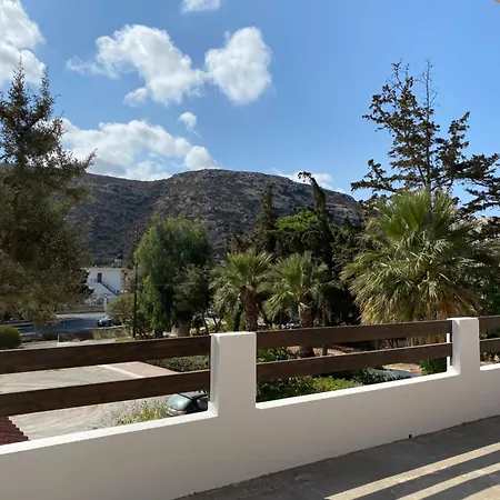 Πανσιόν Romantika *